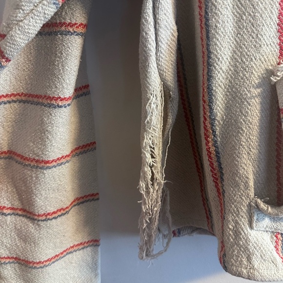 Striped Baja Hoodie with Front Pocket Distressed Size Medium - Picture 3 of 8